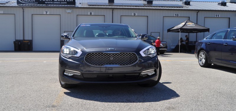 2015 Kia K900 LED Lighting Low, High and Brake Light Photos 10