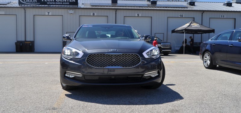 2015 Kia K900 LED Lighting Low, High and Brake Light Photos 9