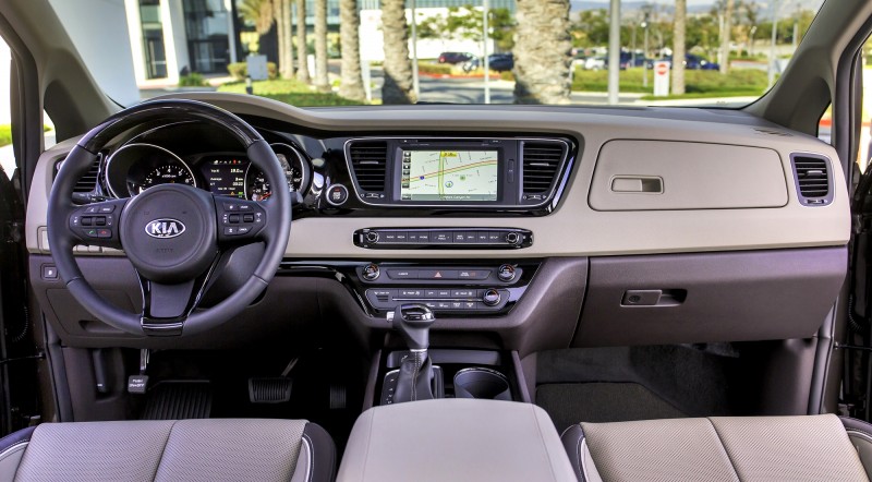 2015 Kia Sedona Becomes Seriously Competitive With Lux Style, Tech and Cabin Space 21