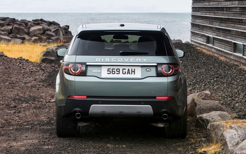 2015 Land Rover Discovery Sport 18