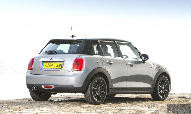 2015 MINI 5-Door 11