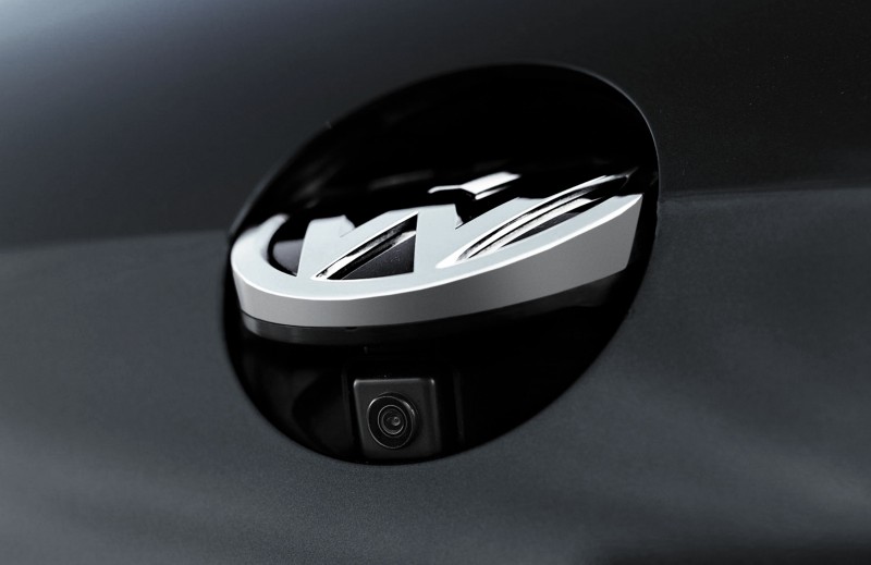2015 VW GTI USA32
