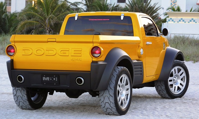 2002 Dodge M80 Concept 17