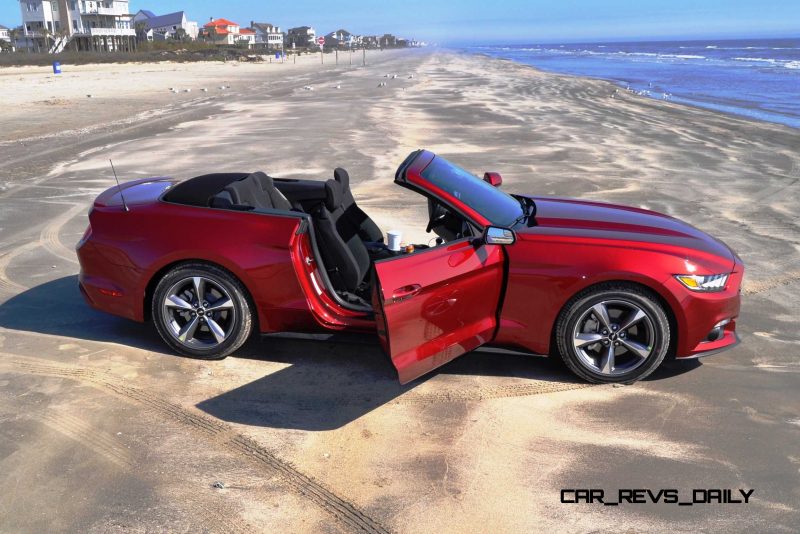 2015 Ford Mustang Convertible  71