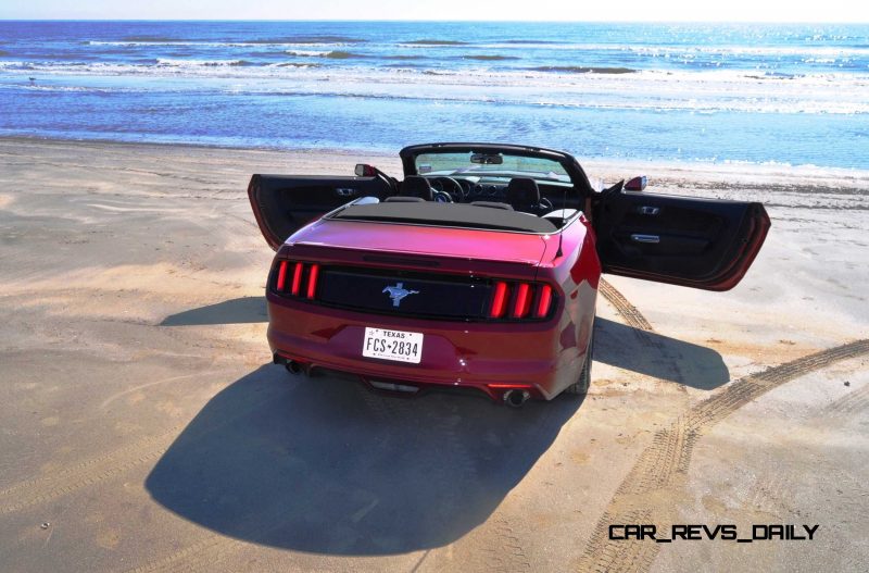 2015 Ford Mustang Convertible  79