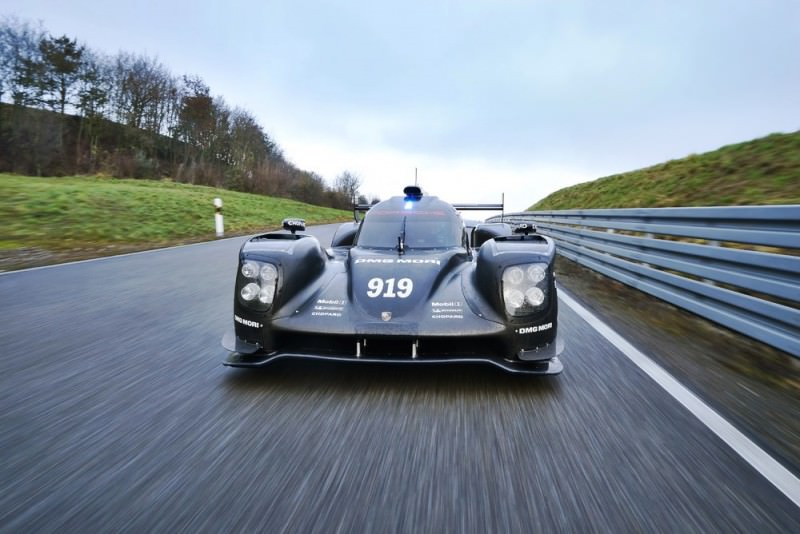 2015 vs 2014 Porsche 919 Hybrid - LMP1 Racers Compared 11