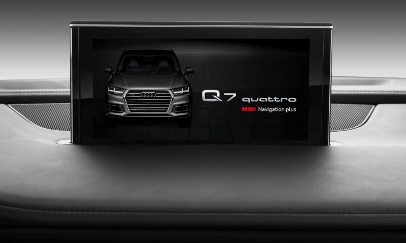 2016 Audi Q7 Cabin Tech 10