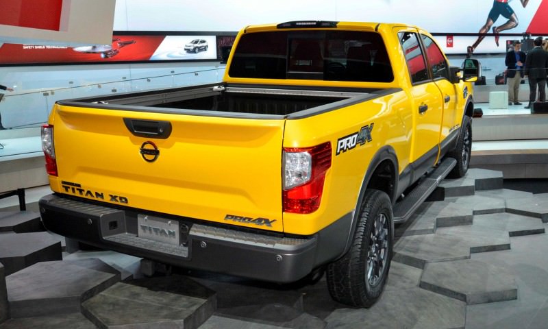 2016 Nissan TITAN XD 4