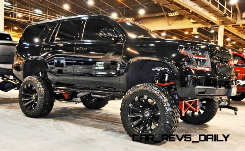 Houston Auto Show Customs - Top 10 LIFTED TRUCKS 21