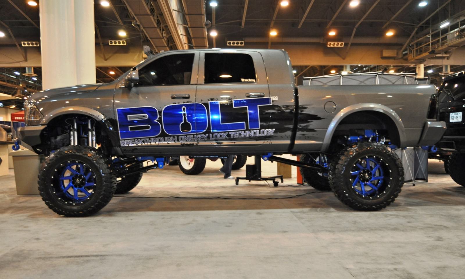 Houston Auto Show Customs Top 10 LIFTED TRUCKS!