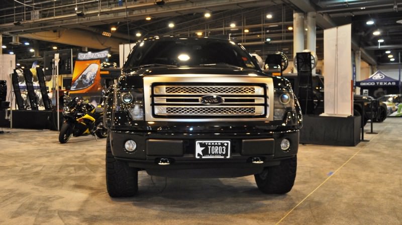 Houston Auto Show Customs - Top 10 LIFTED TRUCKS 8