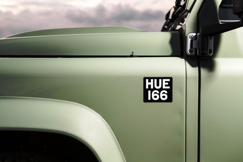 Land Rover Honors 2015 Defender Retirement with Trio of Special Editions 19