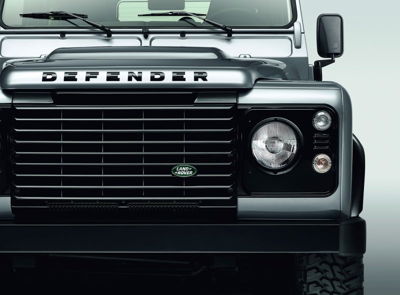 Land Rover Honors 2015 Defender Retirement with Trio of Special Editions 8
