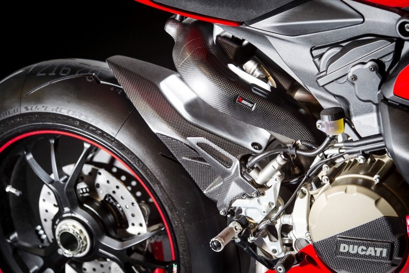 131-1299PanigaleS_accessoriesed_25