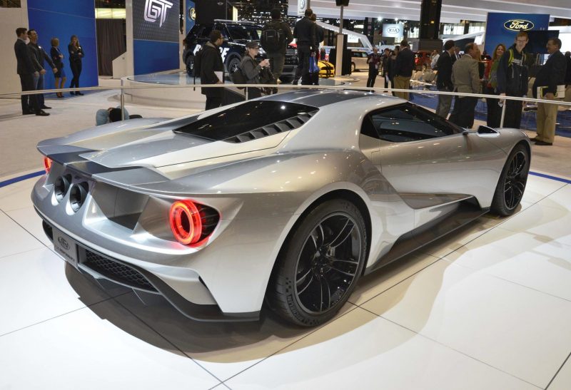 2017 Ford GT in Liquid Silver 3