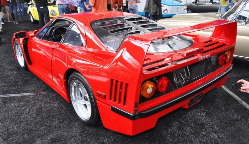 1991 Ferrari F40 9