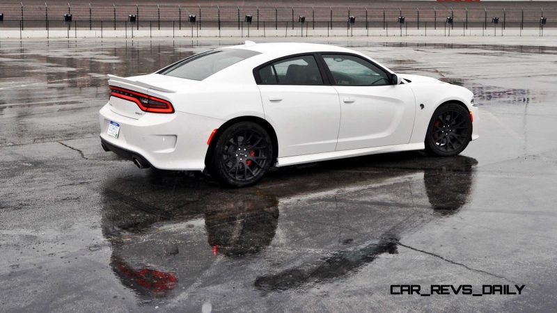 2015 Dodge Charger SRT HELLCAT Review 57