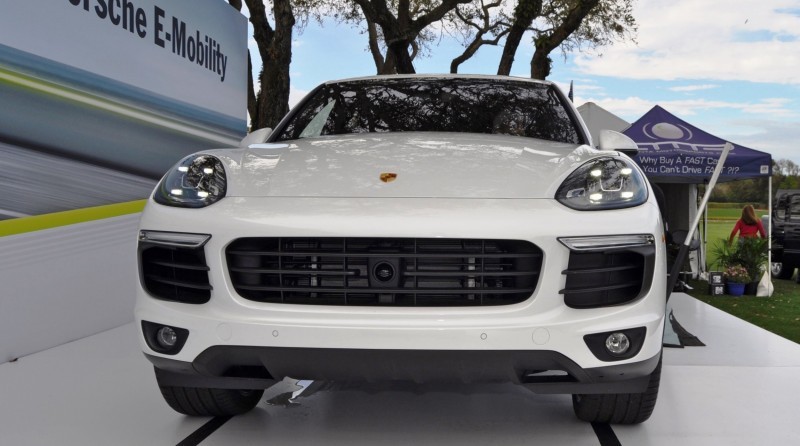 2015 Porsche Cayenne S E-Hybrid 77