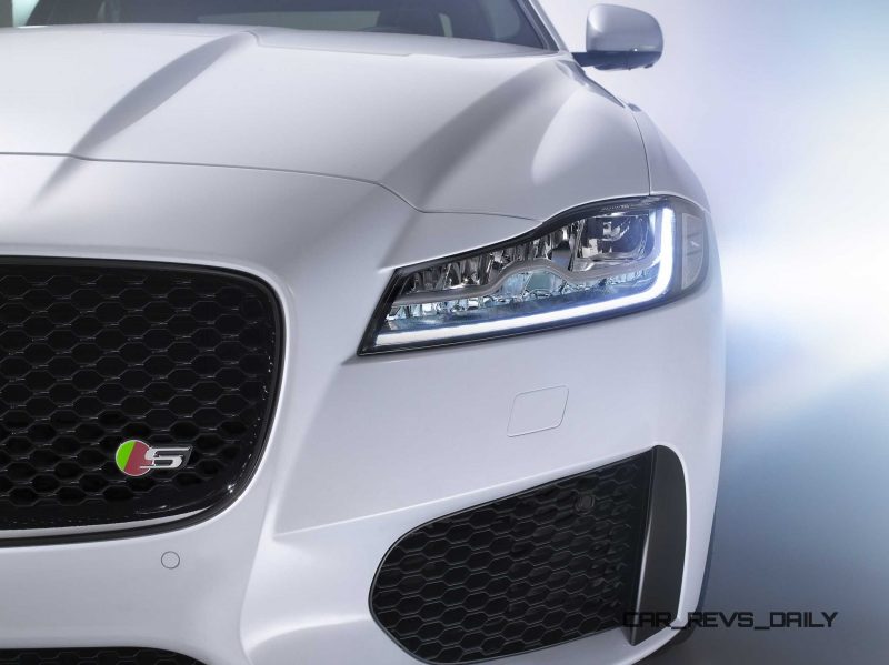 2016 Jaguar XF 5