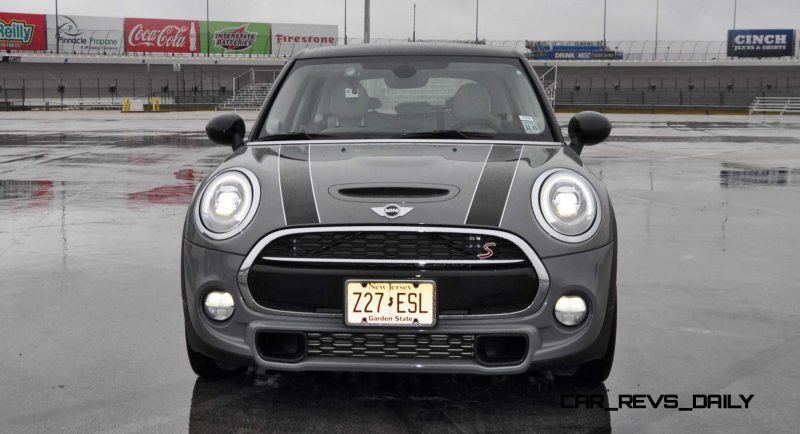 2015 MINI Cooper S Hardtop 4-Door 10