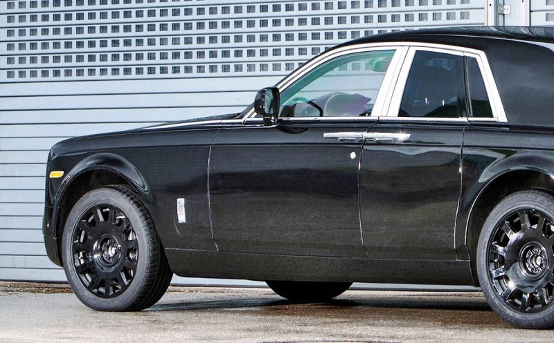 2017 Rolls-Royce SUV Project Callinan Test Mules  6