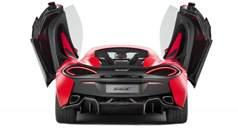 McLaren_540C_rear_door_up