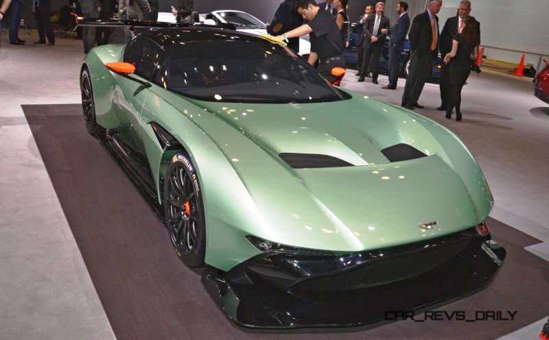 #NYIAS 2015 Showfloor Gallery 39