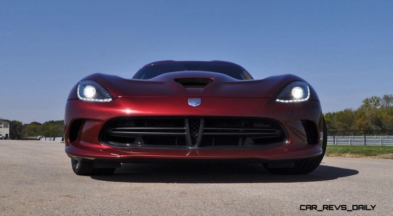 2016 Dodge Viper GT Review 34