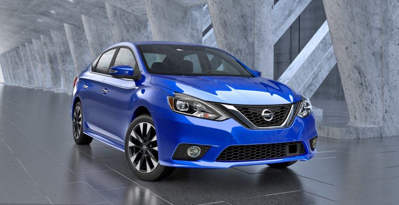 2016_Nissan_Sentra_10