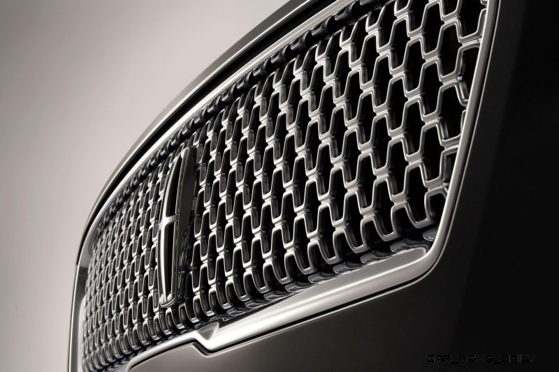 The new face of Lincoln is highlighted by available adaptive LED headlamps that help deliver cleaner, clearer lighting for drivers, complemented by the all-new one-piece Lincoln signature grille.