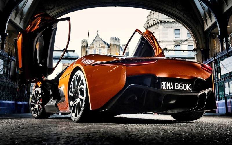 SPECTRE driver Martin Ivanov to drive the Jaguar C-X75 in its first public appearance at the Lord Mayors Show on November 14th 2015.