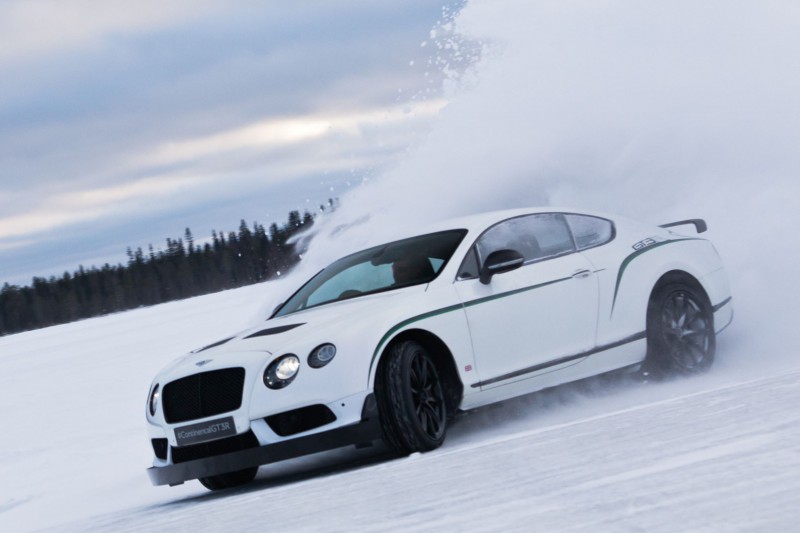 2016 Bentley Continental GT3-R 1