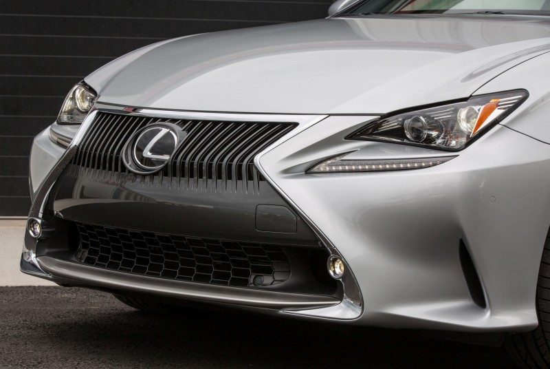 2015_Lexus_RC_350_023