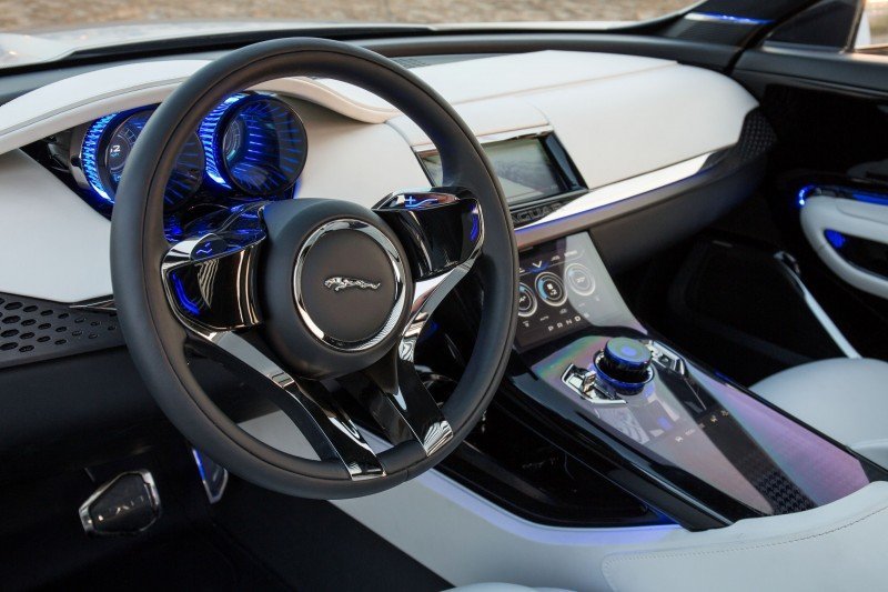 2016 JAGUAR XQ-Type Preview - C-X17 SUV INTERIOR 20