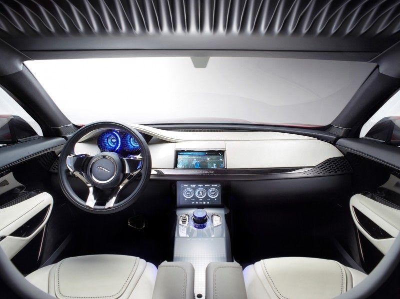 2016 JAGUAR XQ-Type Preview - C-X17 SUV INTERIOR 34