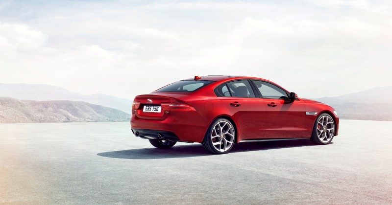 2016 Jaguar XE 5