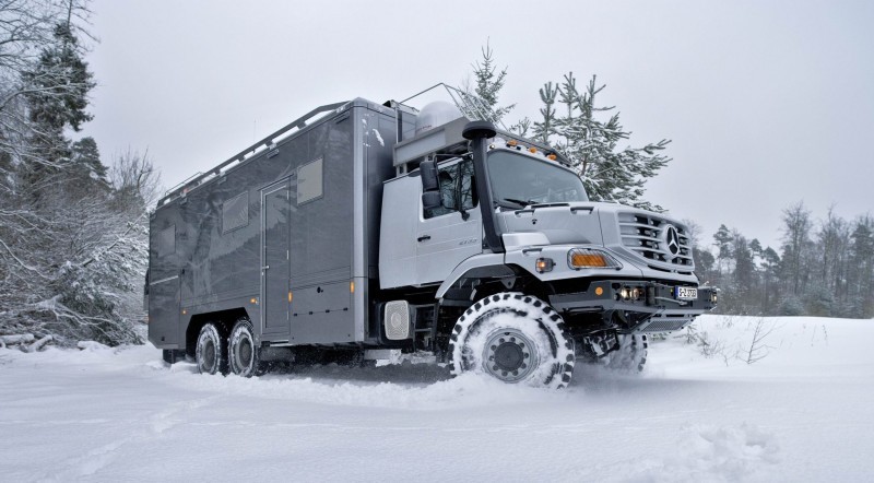 2016 Mercedes-Benz ZETROS Custom RV 2