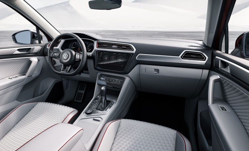 2016 Volkswagen Tiguan GTE Active Concept 25