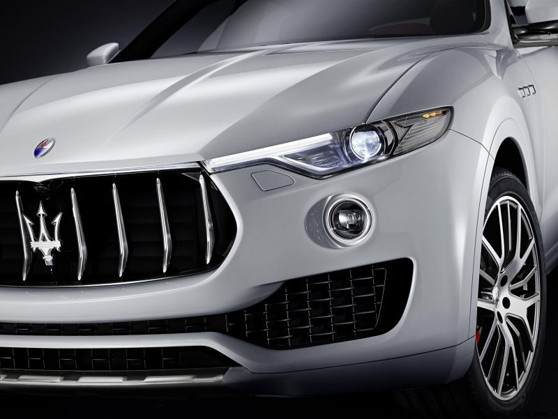 Maserati Levante 8