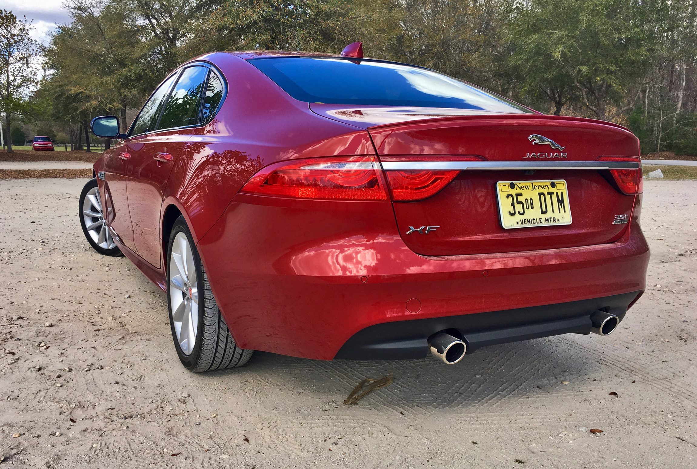 2017 Jaguar XF 35t AWD R-Sport 74