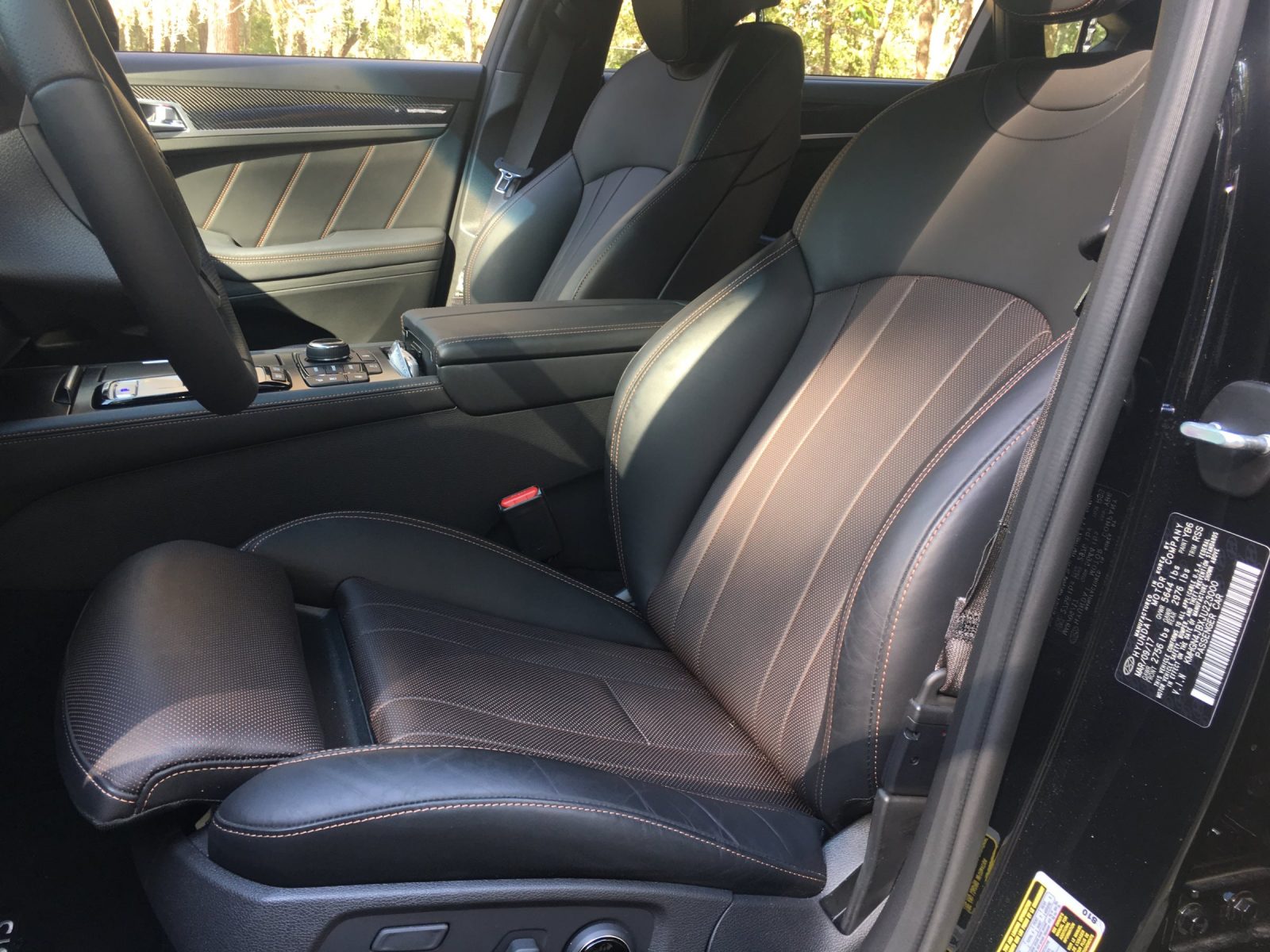 2018 Genesis G80 Sport Interior 25