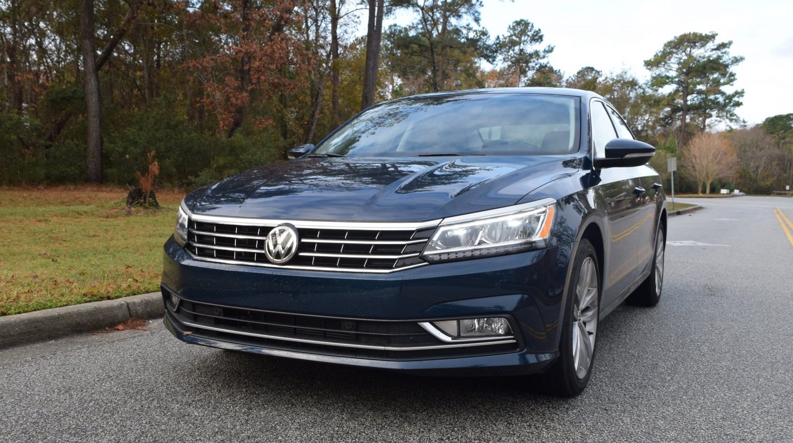 2018 Vw Passat Se 2.0t W  Technology - Road Test Review » Car Shopping