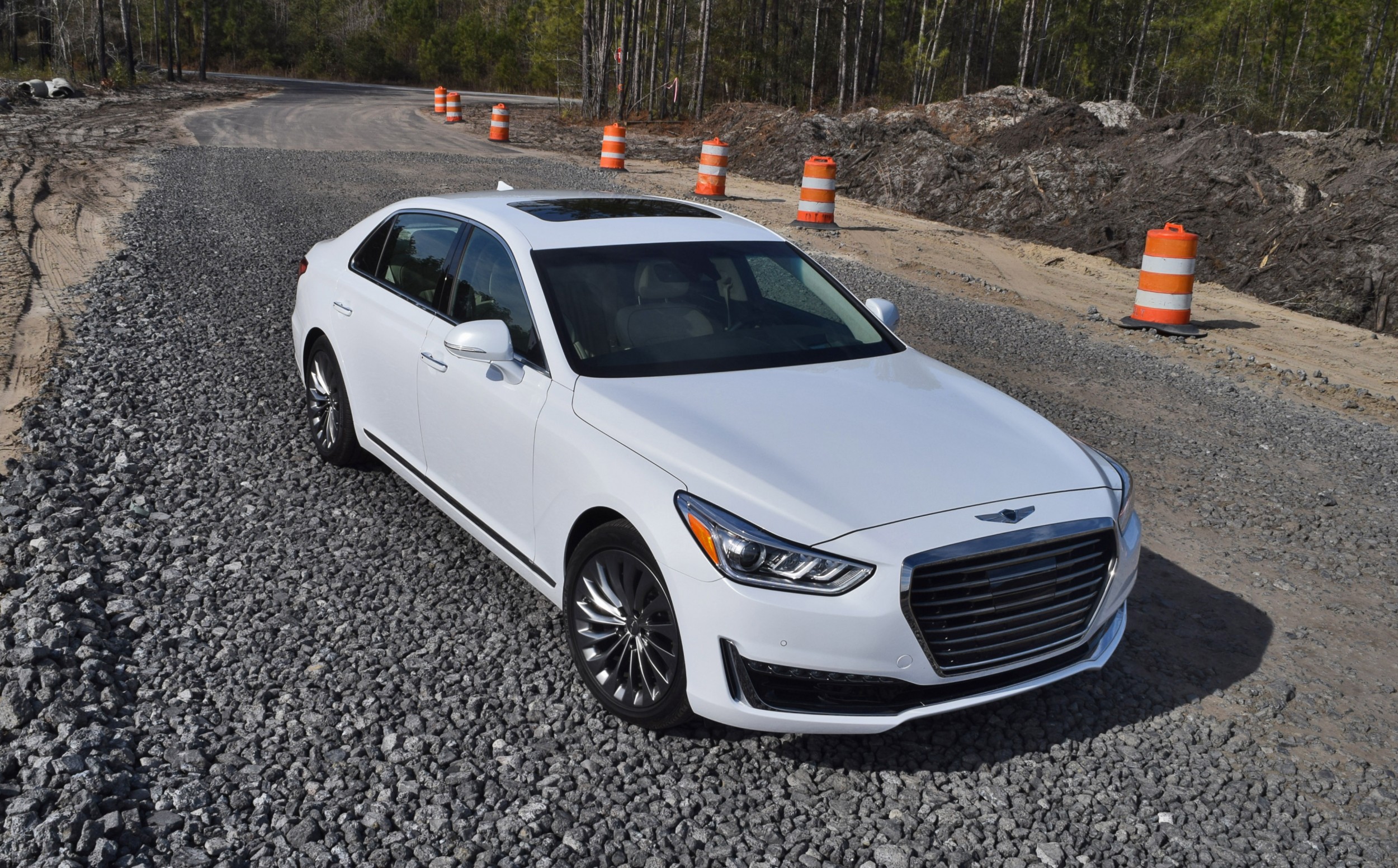 2018 genesis g90 5_35