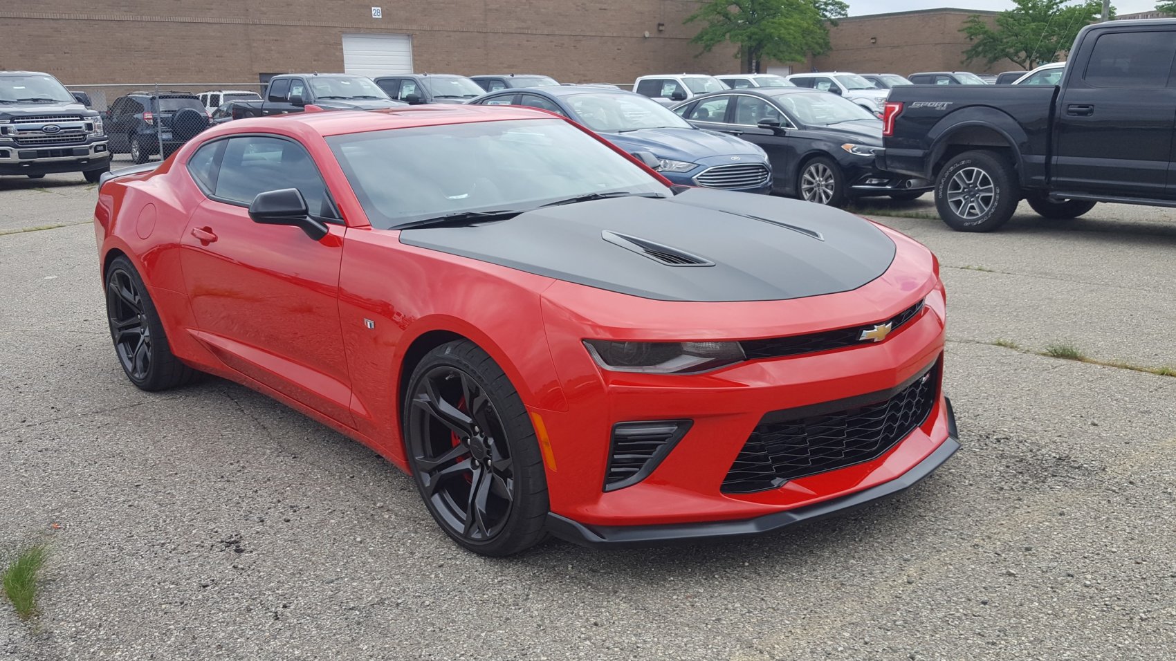 Road Test Review 2018 Chevrolet Camaro SS 1LE 6MT By