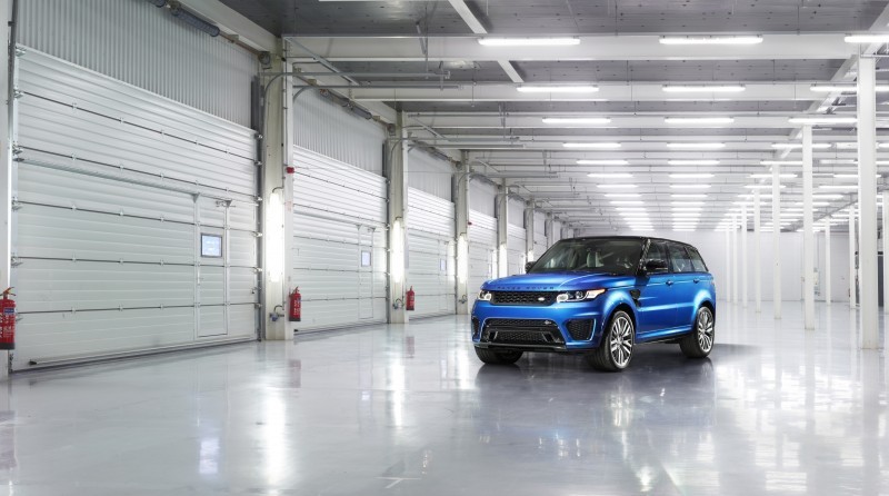 4.5s, 162MPH 2015 Range Rover Sport SVR is Official 16