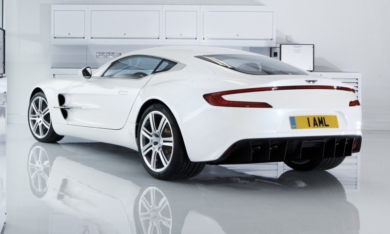 ASTON MARTIN One-77 38