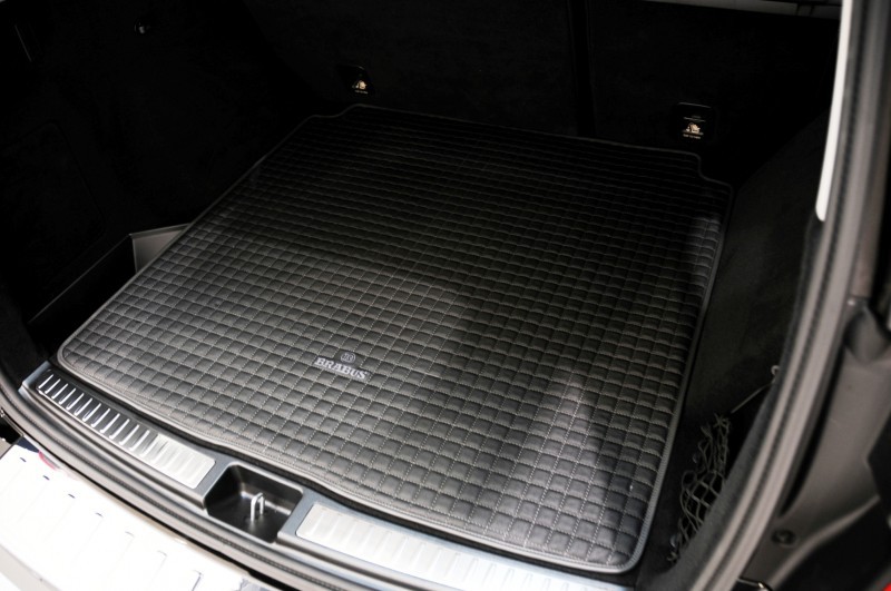 BRABUS Custom Interiors for the Mercedes-Benz ML-Class SUV 12