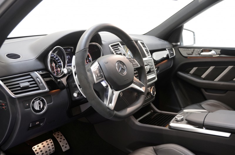 BRABUS Custom Interiors for the Mercedes-Benz ML-Class SUV 40