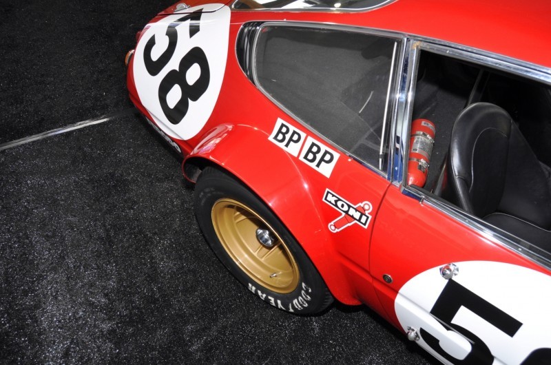 Car-Revs-Daily.com 1969 Ferrari 365 GTB4 Daytona Competizione 21