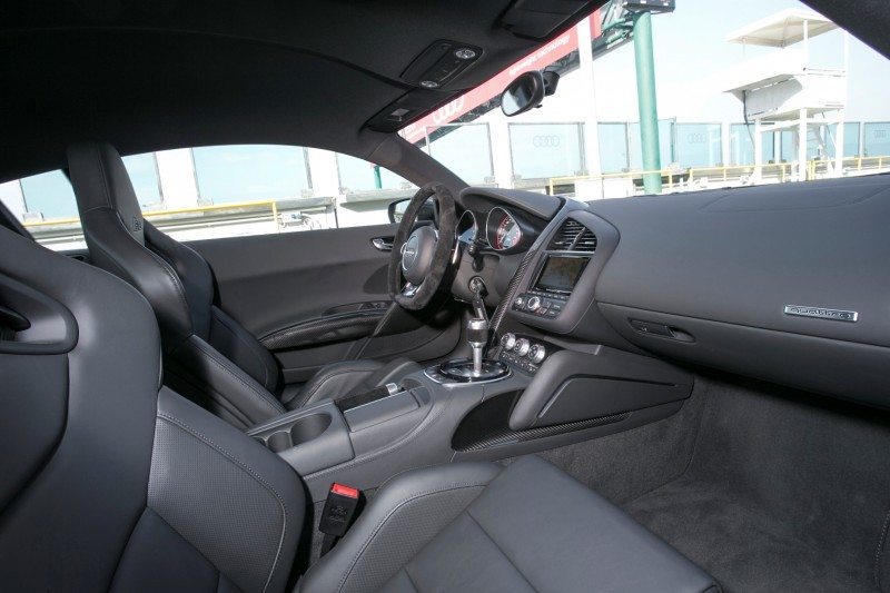 Car-Revs-Daily.com 2014 AUDI R8 V10 Plus in Sepang Matte Metallic Blue 29
